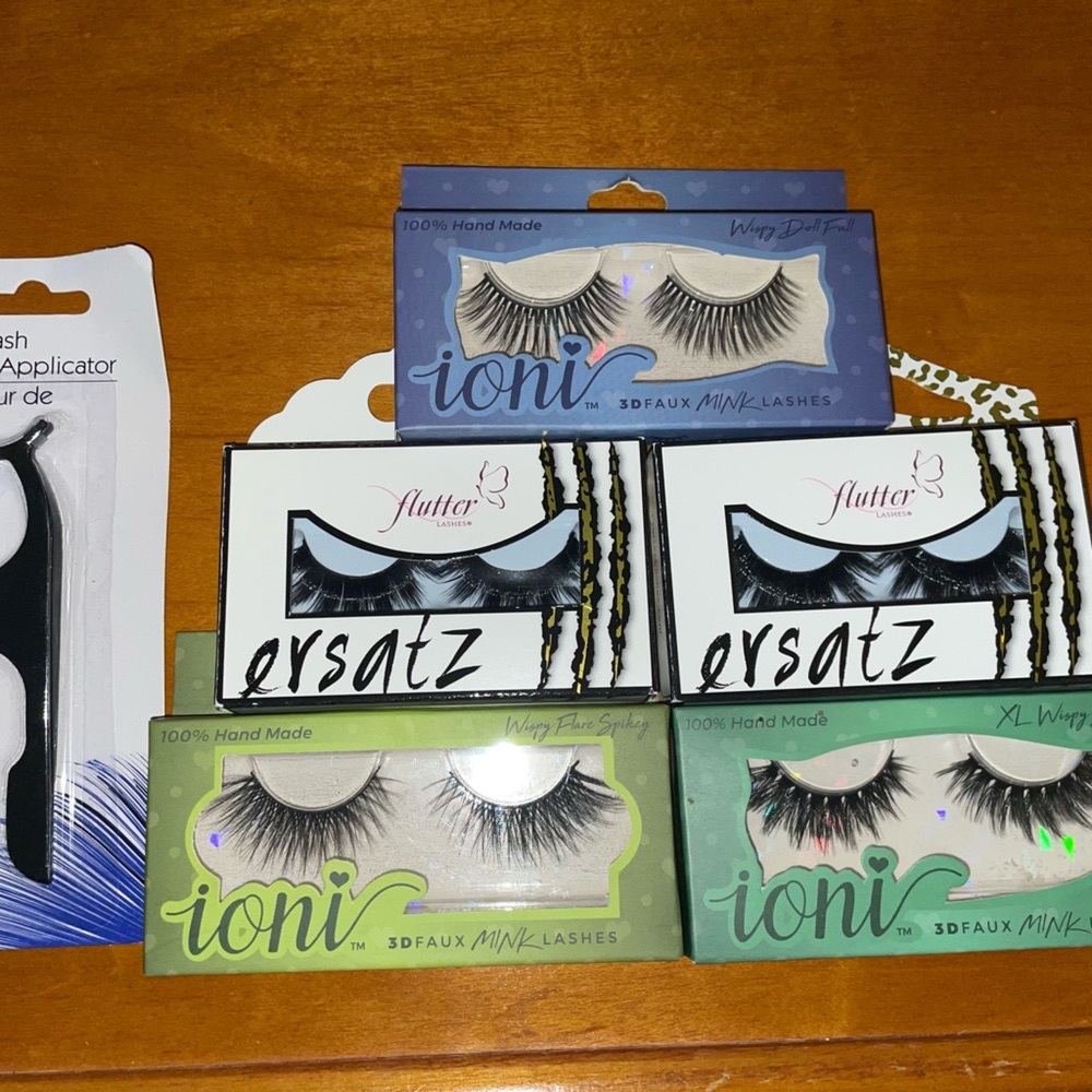 BNIB Ioni Faux Mink Dramatic Lash Bundle